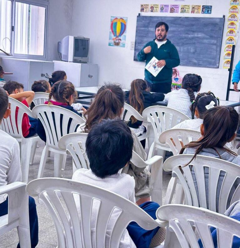 Visita a escuela